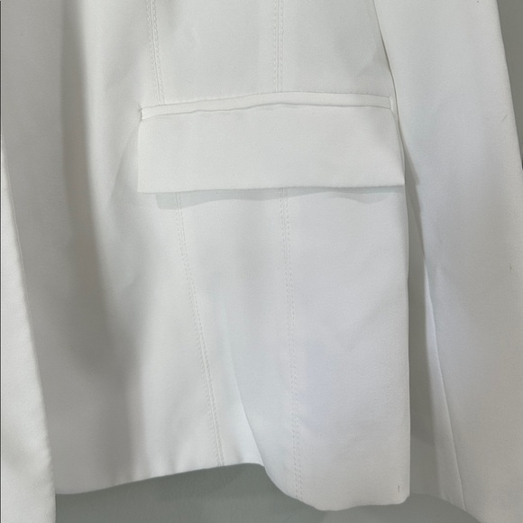 White Blazer by John Meyer Collection - Picture 6 of 15